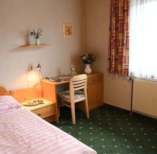 Fruehstueckspension Binder ゲストハウス Harbach